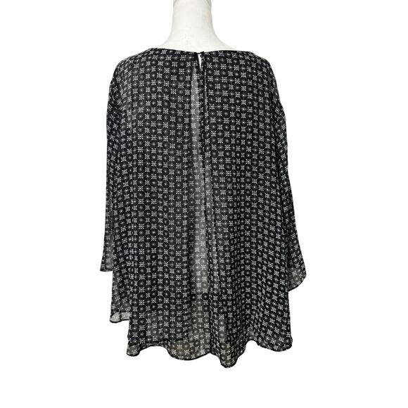 Worthington 2X Black White Long Sleeve Blouse Sheer Work Chic V Neck Business - Picture 2 of 6